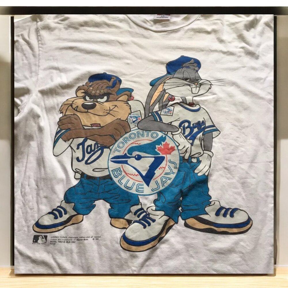 Looney Tunes Toronto Blue Jays MLB Baseball T shirt HN1394
